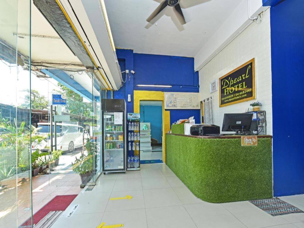 F Hotel Sungai Dua Bukit Kültér fotó