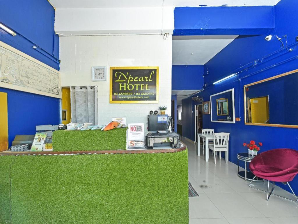 F Hotel Sungai Dua Bukit Kültér fotó