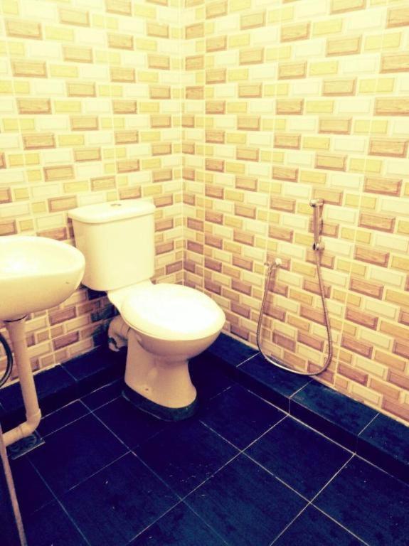 F Hotel Sungai Dua Bukit Kültér fotó